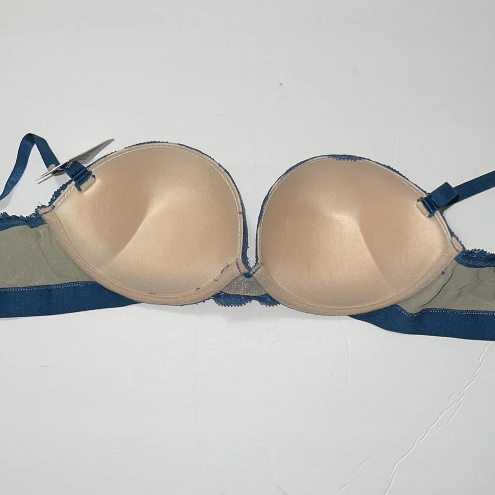 Super Push Up Extreme Padded Maximum Lift Lace Multi-way Strapless Bra. NWT